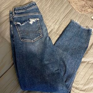 American eagle size 8 long mom jean stretch